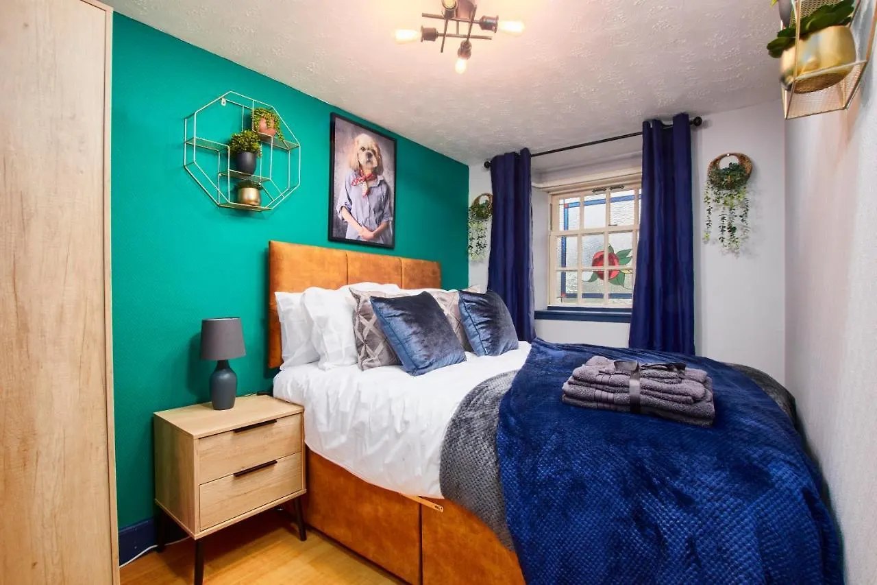 Perfect Place To Stay Fast Free Wifi Edinburgh United Kingdom